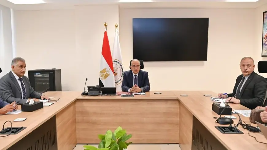 “بالصور: وزير الري يكشف آخر تطورات المنظومة المائية بالجيزة! تعرف عليها الآن”