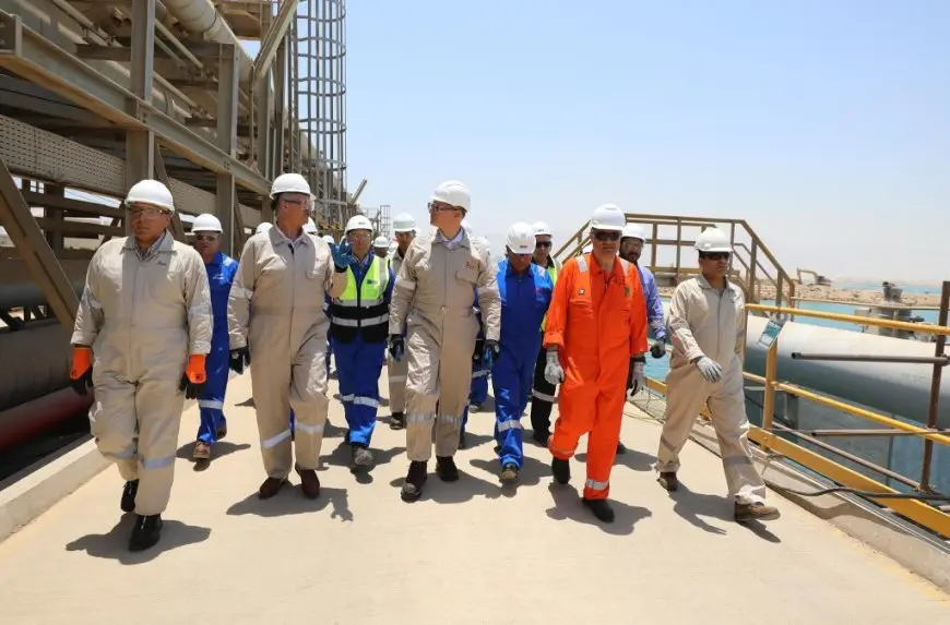 وزير البترول يزور ميناء سونكر لاستقبال سفينة مثيرة للإعجاب “Energos Power”