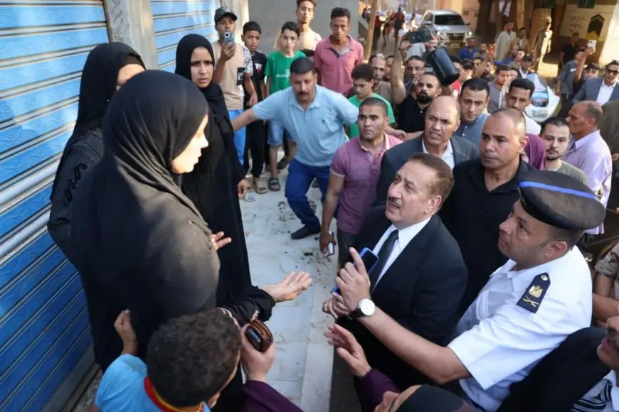 مفاجأة مذهلة! محافظ المنوفية يشارك في تأبين شهداء حادث الإقليمي في كفر السنابسة