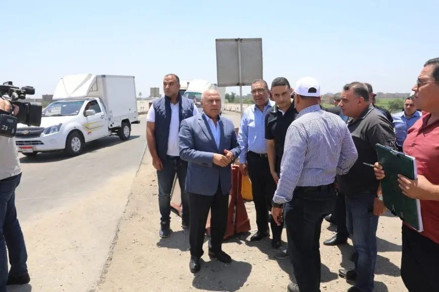 وزير النقل يعلن قرار مثير: سائقو الشاحنات يجب أن يكونوا حاصلين على رخصة قيادة وتحليل المخدرات!