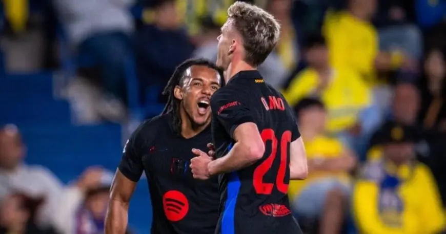 هل يسخر مدافع برشلونة من مدربه علنًا على وسائل التواصل الاجتماعي؟ اكتشف التفاصيل الآن!