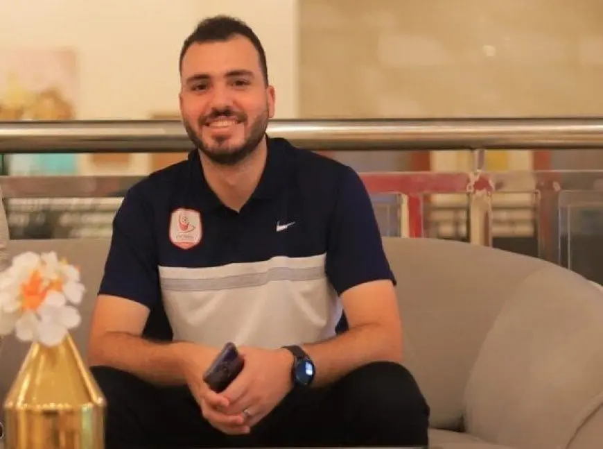 فاجأ الزمالك الجميع! انتقال مفاجئ للنجم عمرو عويضة إلى الجهاز الطبي الخاص مع الفريق