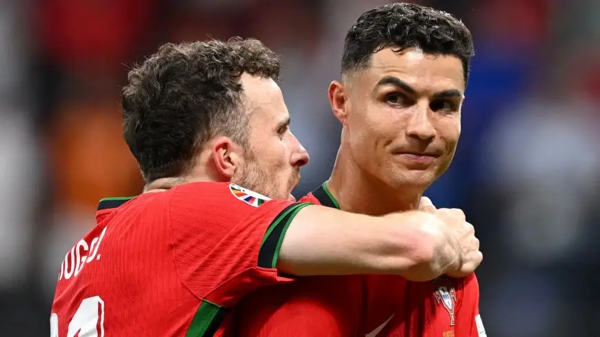غياب رونالدو عن جنازة جوتا يُحير العالم.. اكتشف السبب الإنساني!