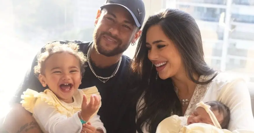 نيمار يُفاجئ الجميع بقدوم مولودته الثالثة خلال 36 شهراً!