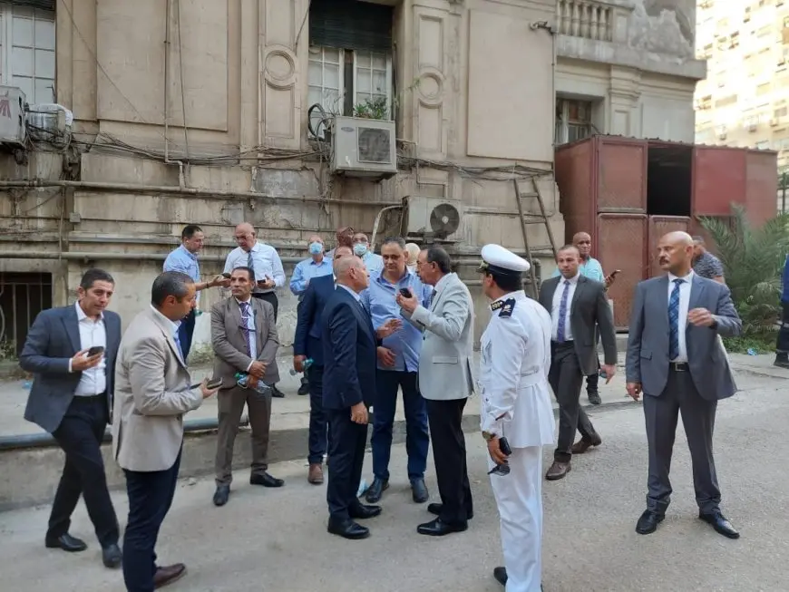 محافظ القاهرة يفاجئ الجميع بتشكيل لجنة هندسية لتقصي حقائق صادمة حول مدى تأثر مبنى سنترال رمسيس بالحريق!