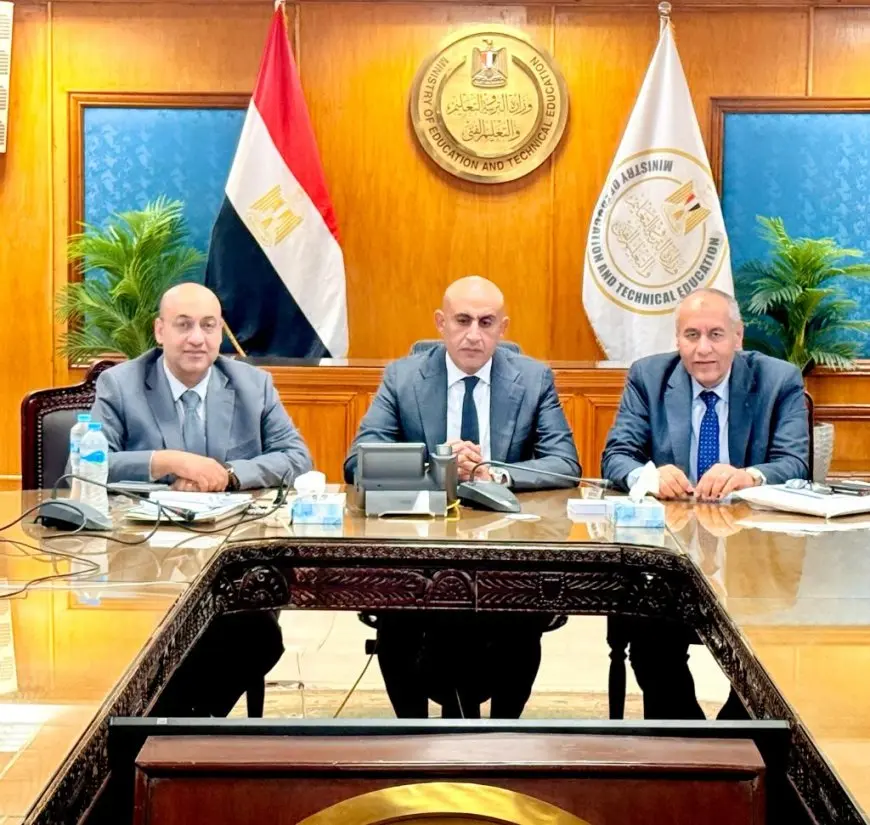 وزير التعليم ينفذ تدابير جديدة لضمان نجاح الطلاب في امتحانات الثانوية العامة!