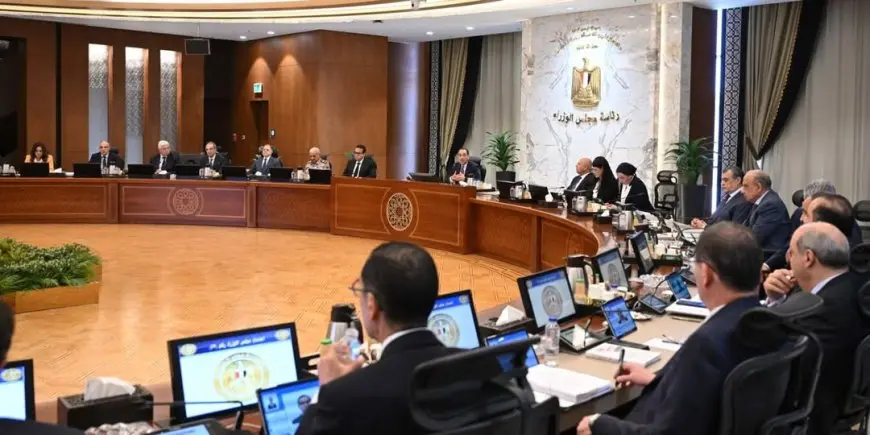 “الكشف عن 8 قرارات ساخنة تم اعتمادها خلال اجتماع الحكومة الأسبوعي!”