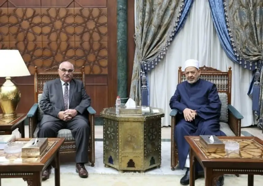 شيخ الأزهر يُفاجئ الجميع بلقاء خاص مع رئيس هيئة قضايا الدولة ويُهنئه بالمنصب الجديد!
