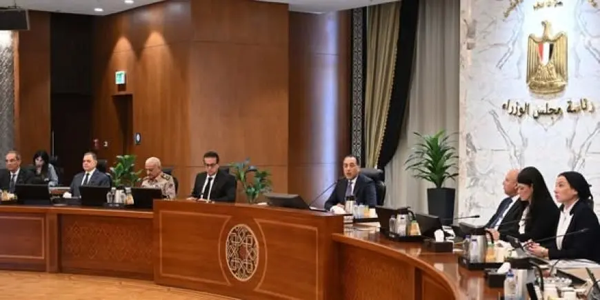 وزير الاستثمار يفتح باب الحوار لتحسين أداء المشروعات في المناطق الحرة!