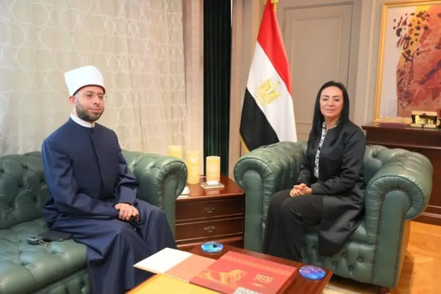 وزيرة التضامن تدخل في شراكة استراتيجية مع وزير الأوقاف لتعزيز الحماية الاجتماعية!