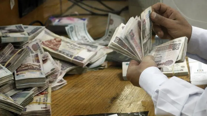 “تفاصيل مثيرة: تعرف على موعد ترقية الموظفين بحافز مالي إضافي في عام 2025 وفق قانون الخدمة المدنية!”