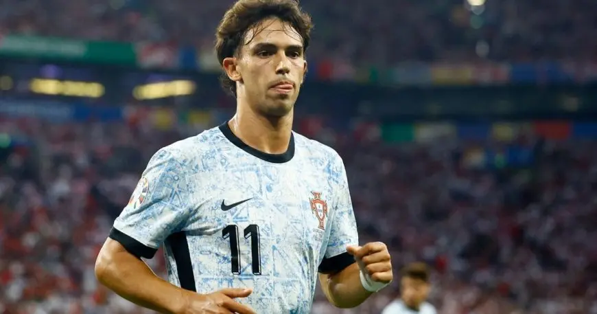 هل يمكن لبنفيكا إنقاذ موهبة الجوهرة جواو فيليكس؟ تعرف على التفاصيل!