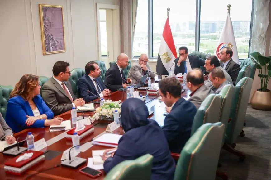 وزير الصحة المصري يعلن عن تعاون وثيق مع منظمة الصحة العالمية!