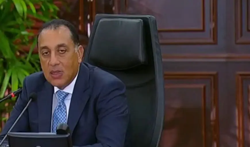مدبولي يكشف سر معبر الرفع الذي لم يتوقف عن العمل أبداً! شاهد كيف نواصل دعمنا لأهالي غزة