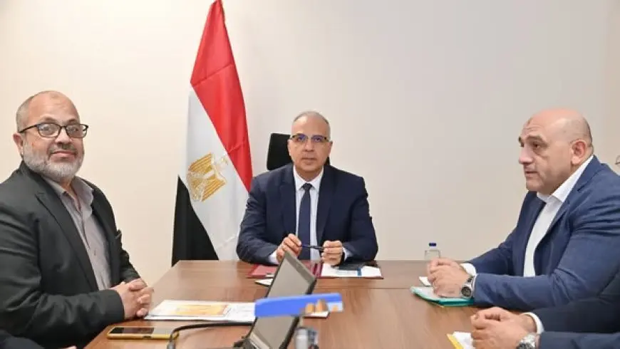 وزير الري يكشف عن خطة سرية لحماية الشواطئ المصرية! هل تتضمن الإجتماع القادم تراخيص جديدة؟