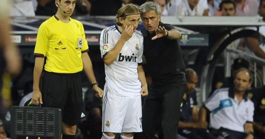مودريتش يكرر التمرد مرتين من هم أبرز اللاعبين الذين تحدوا أنديتهم؟