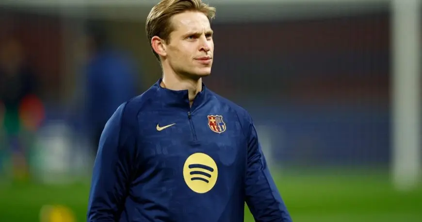 برشلونة يسعى لتجديد عقد فرينكي دي يونغ حتى عام 2028