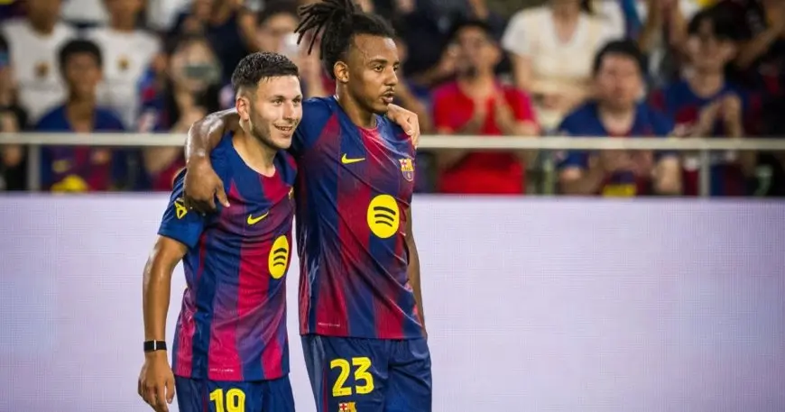 لاعبو برشلونة يعبرون عن استيائهم من القميص الجديد وأسباب تذمرهم