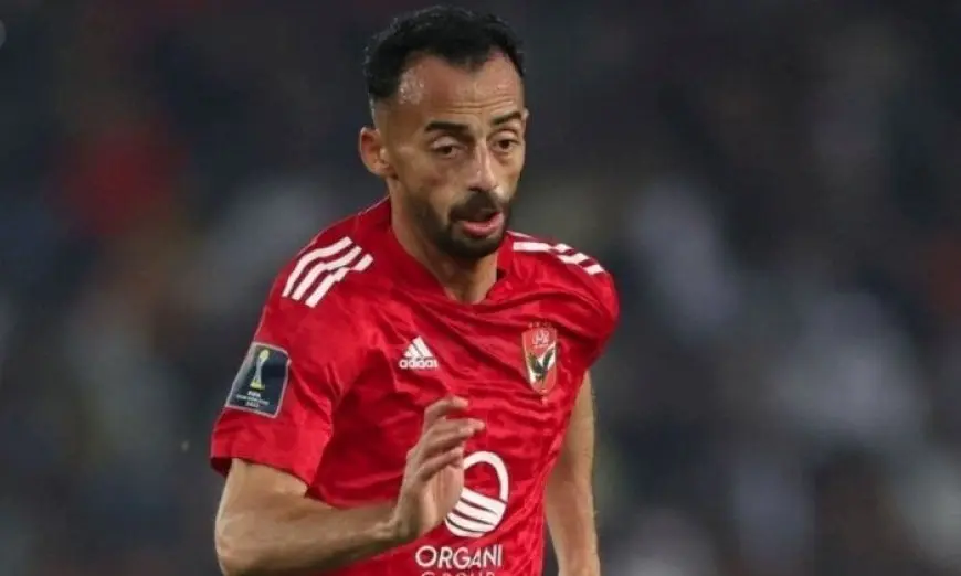 بيراميدز يتنافس لضم أحمد عبد القادر من الأهلي تفاصيل جديدة يكشفها أحمد شوبير