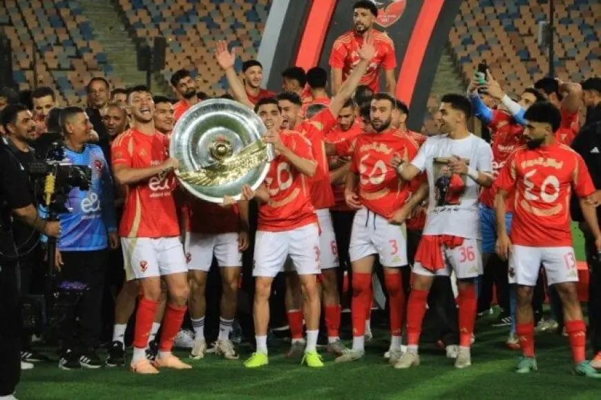 نجم الأهلي السابق يشن هجومًا قويًا على مسؤول رابطة الأندية بسبب تصريحاته حول لقب الدوري