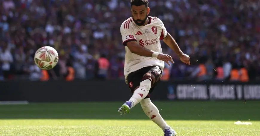 محمد صلاح يحقق أرقاماً سلبية في يوم كارثي مع ليفربول أمام كريستال بالاس