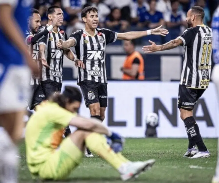 سانتوس يسجل انتصارا مثيرا على كروزيرو في الدوري البرازيلي