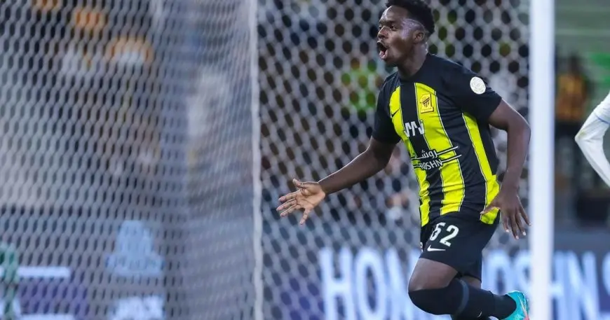 الاتحاد يرفض عرض إسباني غير منطقي لضم طلال حاجي