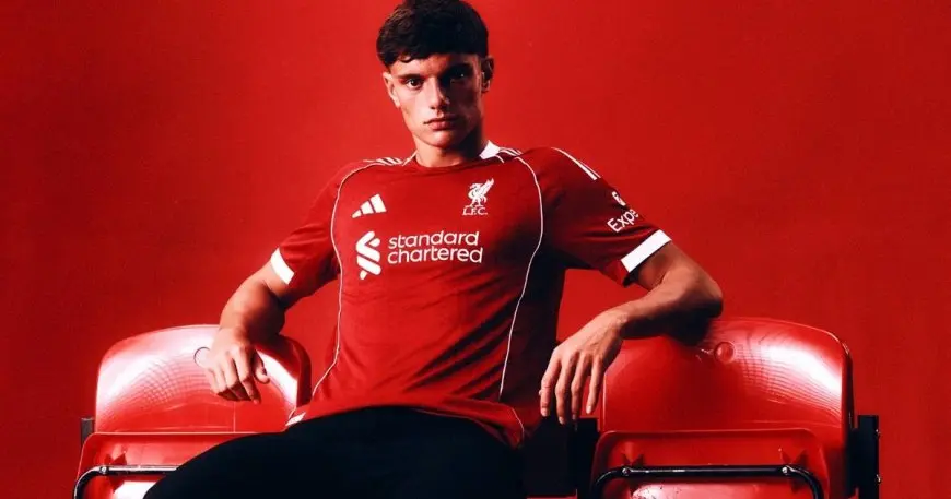 ليفربول يضم المدافع الإيطالي ليوني ليكون خليفة فان دايك