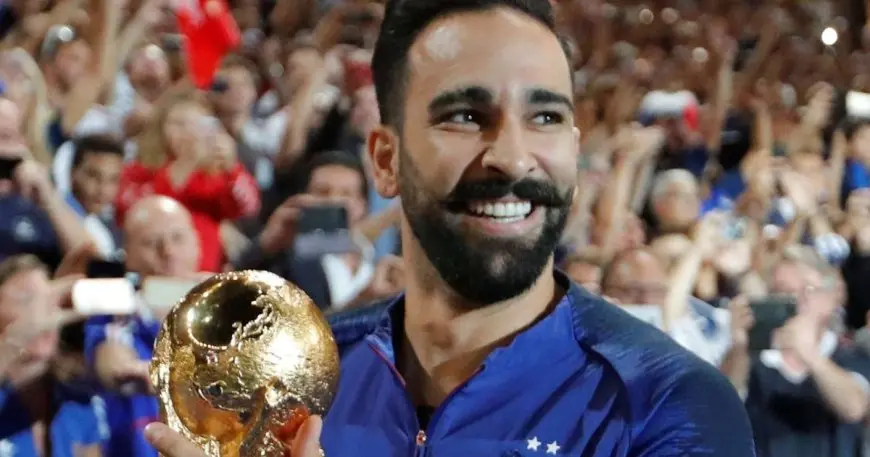 عادل رامي يكشف كيف منعه فالنسيا من الانتقال إلى ريال مدريد