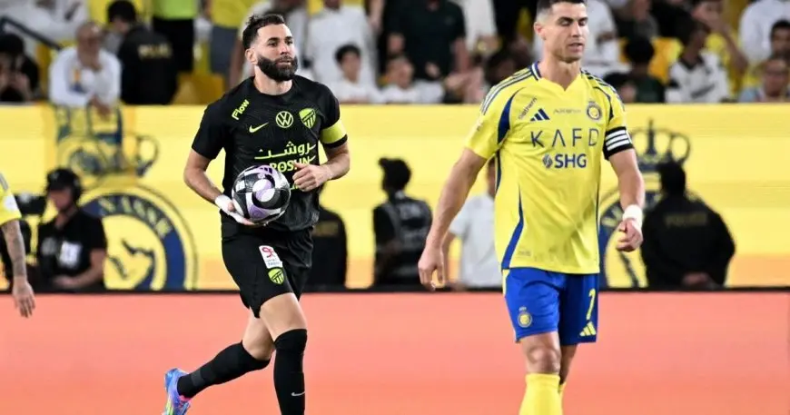 كريم بنزيما يكشف تفاصيل مواجهته المرتقبة مع رونالدو في السوبر السعودي
