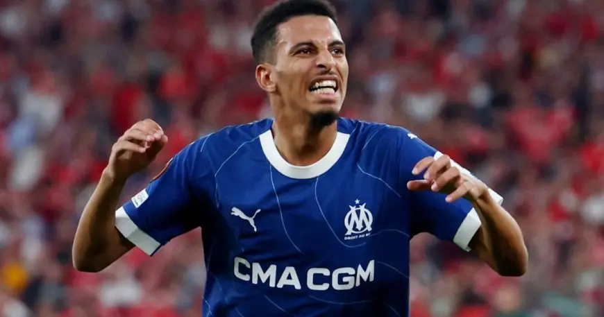 عز الدين أوناحي في مفترق طرق بين الانتقال إلى الاتحاد السعودي أو إسبانيول