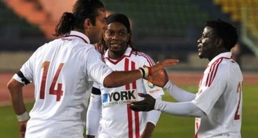 وفاة رزاق أوموتويوسي نجم الزمالك السابق وتاريخه الكروي الحافل