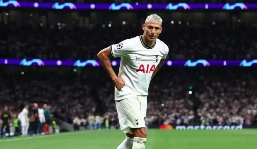 ريتشارلسون يتألق ويفوز بجائزة أفضل لاعب في الأسبوع الأول من الدوري الإنجليزي