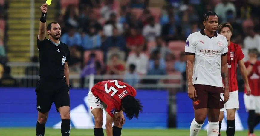 طاقم تحكيمي سعودي يقود نهائي كأس السوبر السعودي وسط توقعات كبيرة