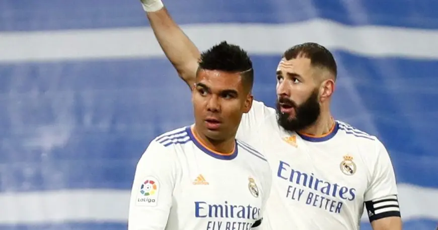 بنزيما ينصح إدارة الاتحاد بالتعاقد مع صديقه السابق في ريال مدريد
