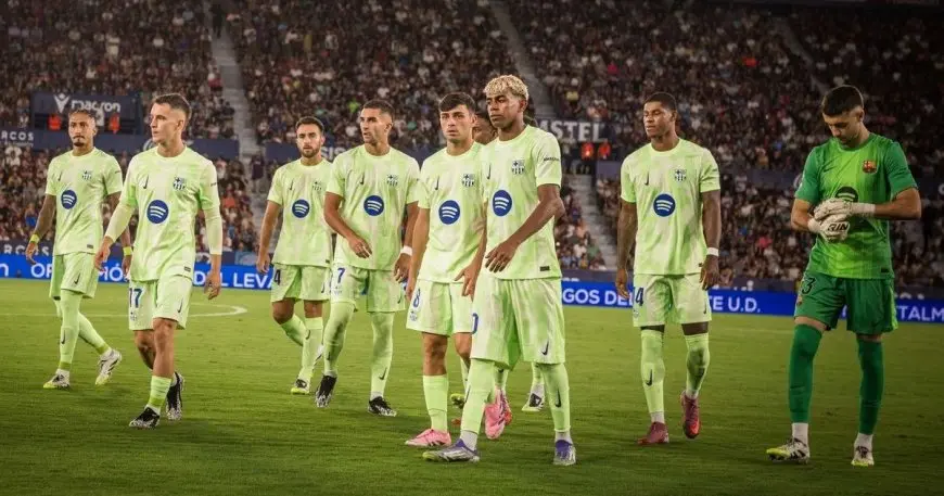 نايكي تحت الضغط الشديد بعد عدم ظهور برشلونة بأطقمهم الجديدة في المباراة
