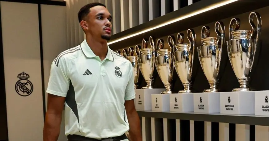 استخدام أرنولد للاكتئاب في ريال مدريد يشعل الجدل