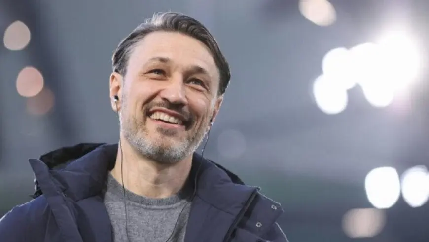 بوروسيا دورتموند يواصل تعزيز مستقبله بتمديد عقد مدربه كوفاتش