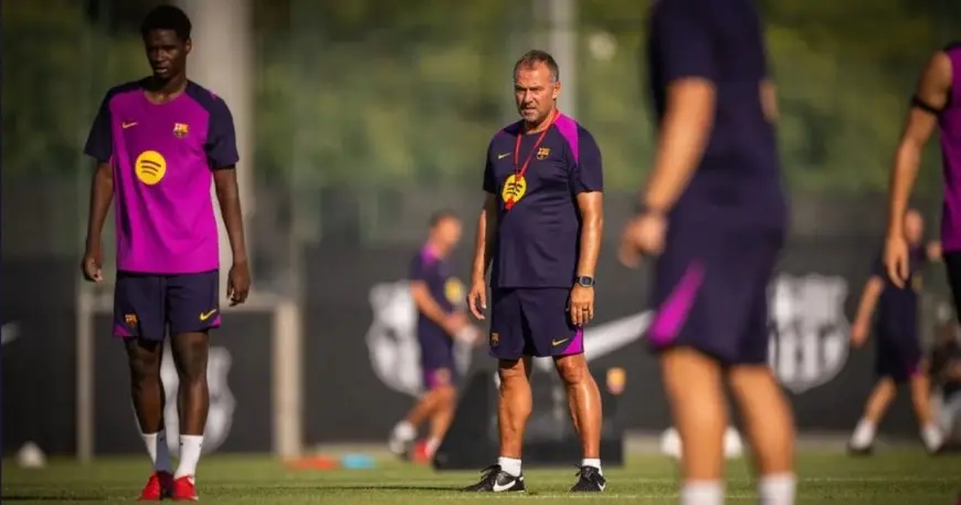 هانزي فليك يشرك 19 لاعباً في أول مباراتين لبرشلونة الأسباب والدلالات