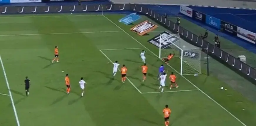 هدف رائع لأقدام شيكو بانزا يمنح الزمالك التقدم على فاركو في الدوري الممتاز فيديو