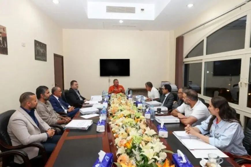 لجنة الخطيب تبدأ دراسة مشروع تعديل لائحة النظام الأساسي لتعزيز الأداء التنظيمي