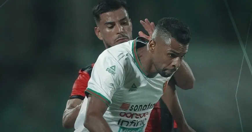 ديربي العاصمة يتعادل سلبيا اتحاد العاصمة ومولودية الجزائر بلا أهداف