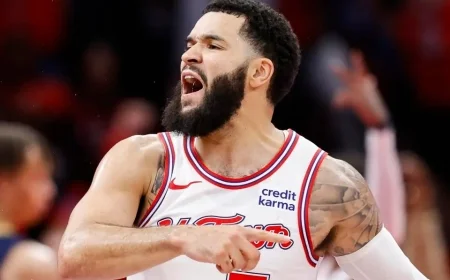 Fred VanVleet Suffers Torn ACL in Devastating Blow to Houston Rockets’ 2025–26 NBA Season Hopes