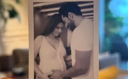 Katrina Kaif and Vicky Kaushal Confirm Pregnancy: Stunning Baby Bump Photo, Career Updates, and What’s Next for Bollywood’s Power Couple