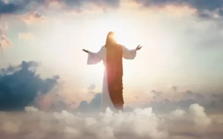 Why Do Christians Believe the Rapture Is Tomorrow? Viral Prophecy, Biblical Warnings, and the Global Debate