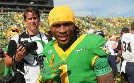 Oregon Ducks Dakorien Moore and Malik Benson Impress with Outstanding New Grades