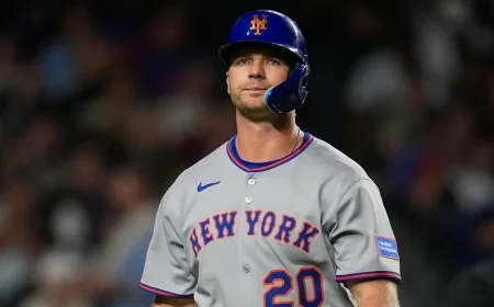 MLB Playoff Drama: Mets and Reds Battle for Final Spot as Yankees Chase AL East Title