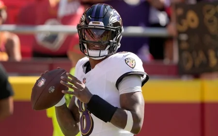 Ravens QB Lamar Jackson Exits Early Due to Hamstring Injury in Crushing Loss to Chiefs