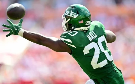 Top Breece Hall Prop Bets to Watch for Jets vs Dolphins on Monday Night Football Week 4
