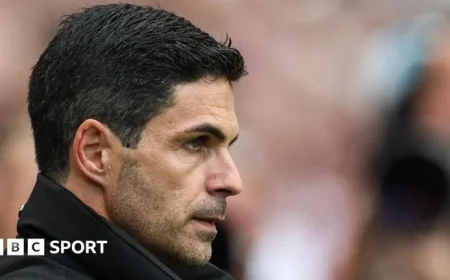 Arteta and Howe Address Media in Champions League News Conferences